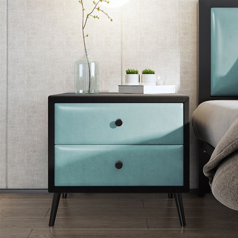 Las patas del gabinete de la cama de cuero falso incluyen 19.69 "mesa de noche de 2 cavadores de alto