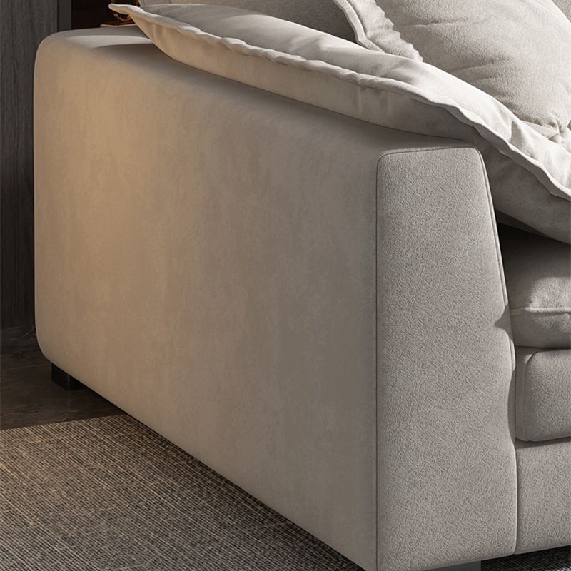 Asiento en el brazo de almohada de almohada de relleno de estacionarios de estacionado.