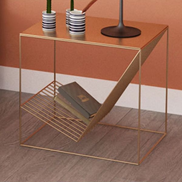 Tavolo da tavolo in metallo quadrato in stile moderno di metà secolo Tavolino