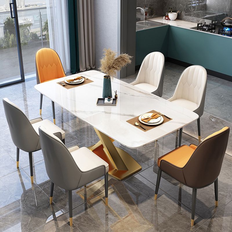 Mesa de comedor rectangular de piedra Glam, mesa con pedestal dorado para comedor