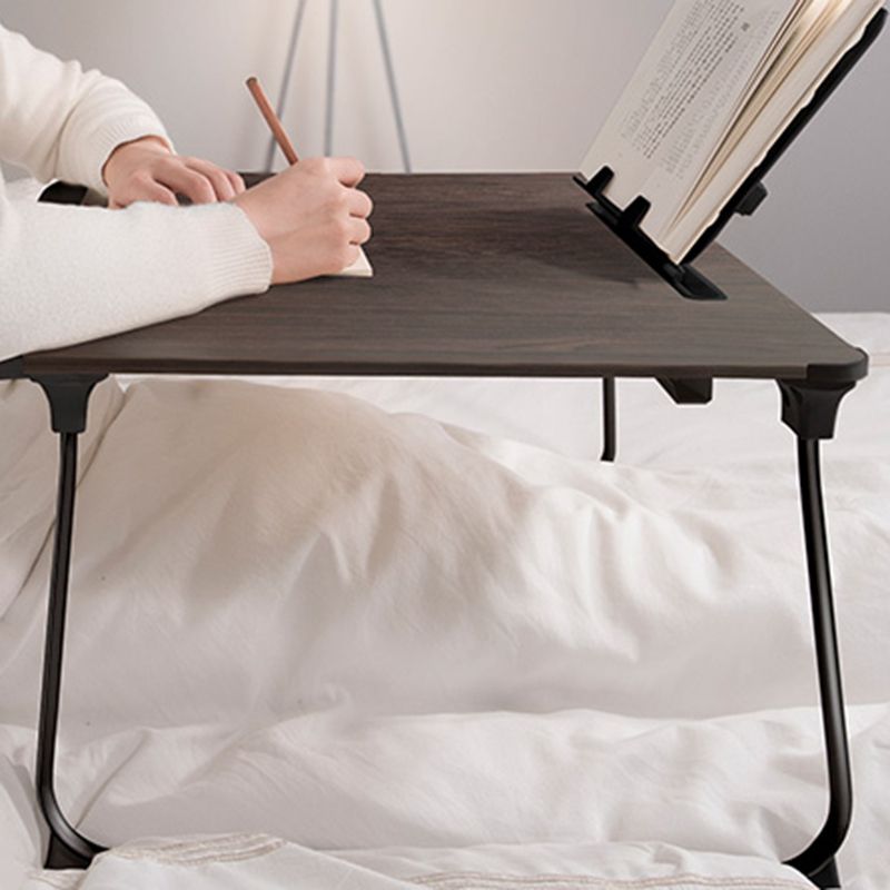 Manufactured Wood Writing Desk Modern Dormitory Writing Desk Clearhalo 'furn' 'furn_office_desk' 'Furniture' 'Office Desks' 'Office Furniture' 'office_desk' 1200x1200_9a0b28ed-ac3b-47e2-9048-fb6f8d9be691