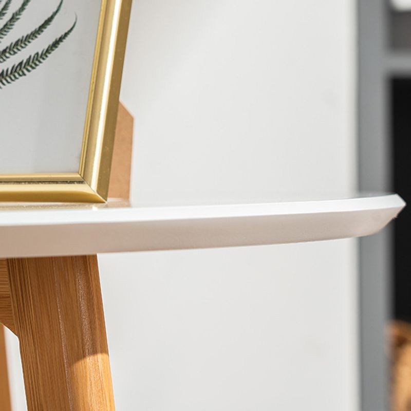 Tavolino contemporaneo a 3 gambe con tavolino a doppio livello