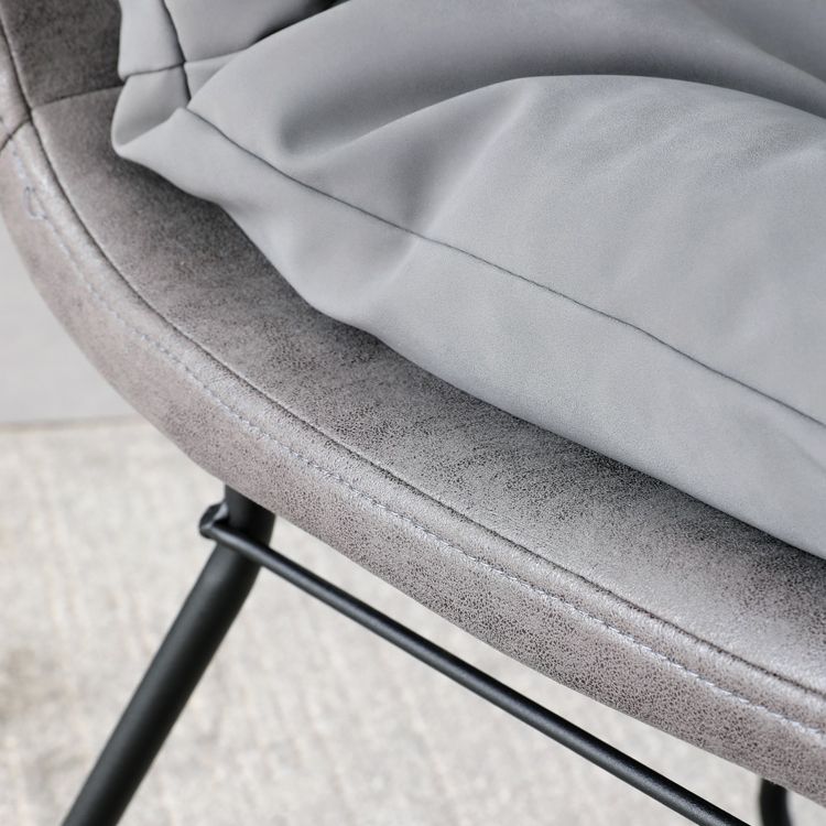 現代的なメタルダイニングルームチェアアームレス布張りのサイドチェア