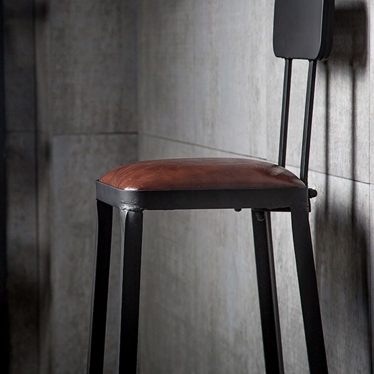Industrial Brown Leather Bar Stools Square Stool with Metal Base Clearhalo 'Bar Furniture' 'Bar Stools' 'bar_stools' 'furniture_bar_stools' 'Kitchen & Dining Furniture' 'kitchen&dining_furn' 'kitchen' 'kitchen_furn' Furniture' 1200x1200_9b02324d-4282-4a0d-a373-191082759ee9