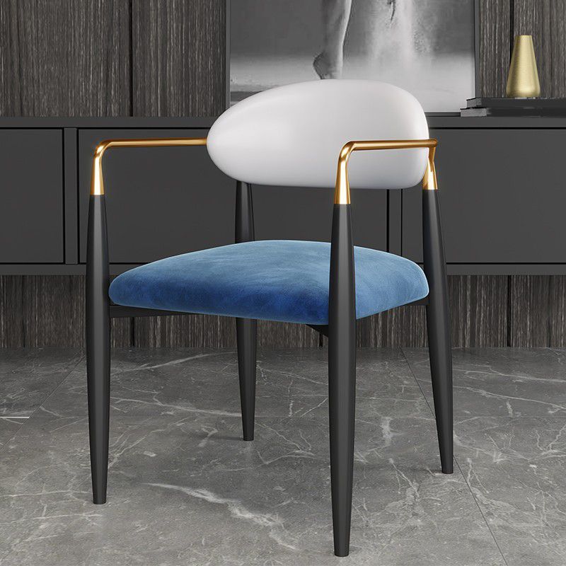 Arm Dining Chairs Modern Faux Leather Side Chairs for Dining Room Clearhalo 'Dining Chairs' 'Dining Tables & Seating' 'dining_chair' 'furn' 'furn_dining_chair' 'Furniture' 'furniture_dining_chair' 'Kitchen & Dining Furniture' 1200x1200_9b6efe0e-98fc-4ccf-ba6a-c250d3ab6829