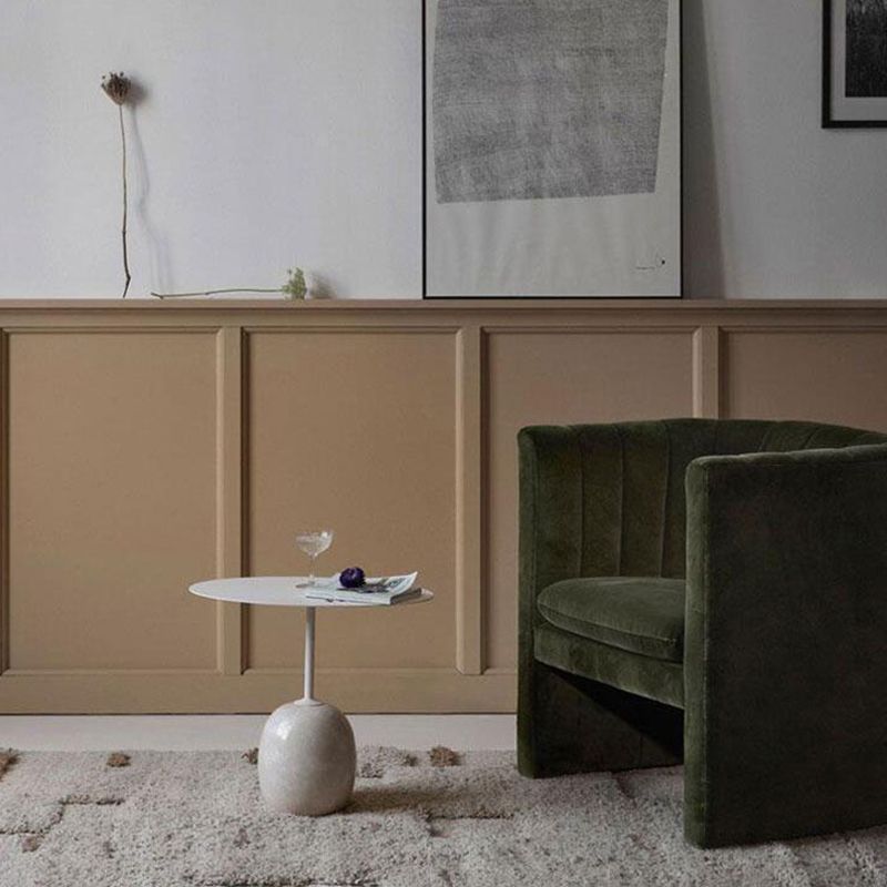 Moderne ronde metalen bijzettafel 15.74 "brede voetstuk eindtafel