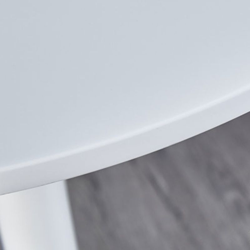 Mesa de madera moderna para mesa redonda de restaurantes con pedestal de metal