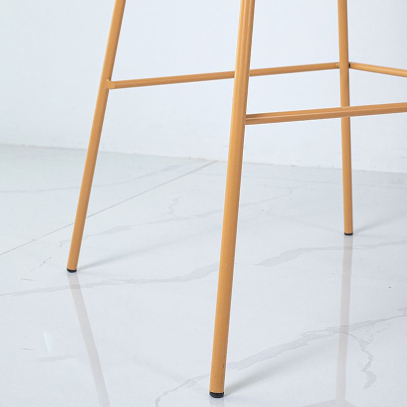 Modern Bar-stool Plastic Counter Bar Stool for Kitchen Bar with Metal Legs Clearhalo 'Bar Furniture' 'Bar Stools' 'bar_stools' 'furn' 'furn_bar_stools' 'Furniture' 'furniture_bar_stools' 'Kitchen & Dining Furniture' 1200x1200_9c227e80-c57e-4719-a963-5d84b46c5850