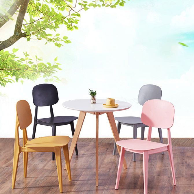 Contemporary Open Back Chair Plastic Dining Side Chair for Home Clearhalo 'Dining Chairs' 'Dining Tables & Seating' 'dining_chair' 'furn' 'furn_dining_chair' 'Furniture' 'furniture_dining_chair' 'Kitchen & Dining Furniture' 1200x1200_9c78da23-af93-437e-b030-ae84da1fadcb