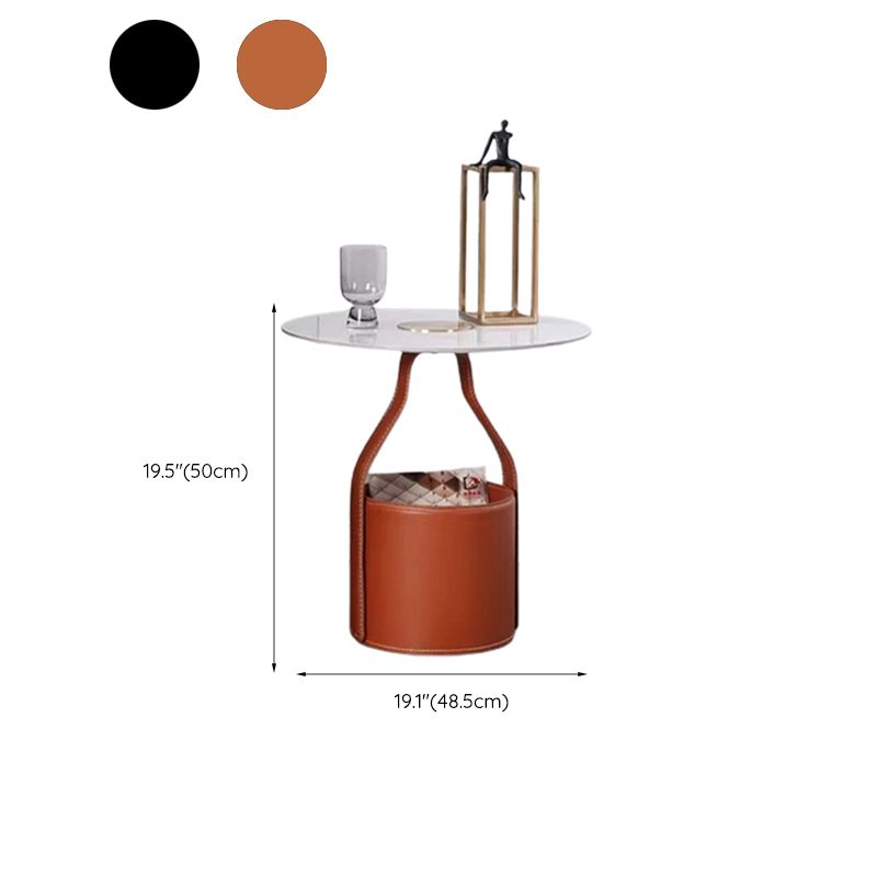 Sala de estar contemporánea redonda con mesa auxiliar del pedestal de almacenamiento