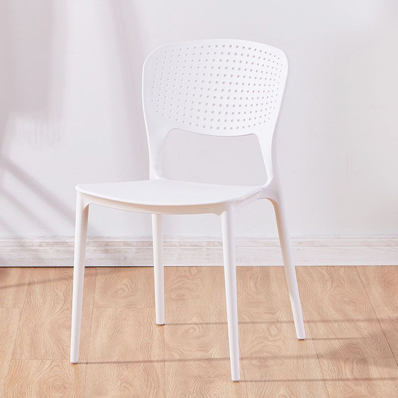 Chaise de salle à manger en plastique moderne meubles côté salle à manger arrière en finition mate pour intérieur