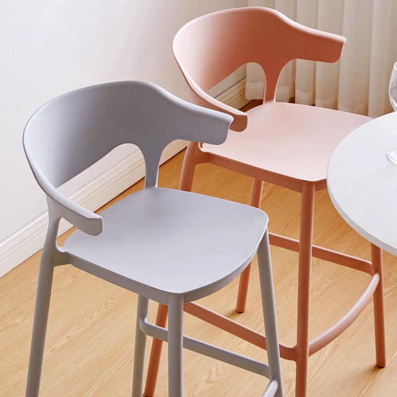 Modern Style Plastic Bar Stool with Footrest Low Back Bistro Stackable Bar Stool Clearhalo 'Bar Furniture' 'Bar Stools' 'bar_stools' 'furn' 'furn_bar_stools' 'furniture_bar_stools' 'Kitchen & Dining Furniture' 'kitchen&dining_furn' 'kitchen' 'kitchen_furn' Furniture' 1200x1200_9cfee428-4c64-44ec-8c7c-8e15d53ce1f3
