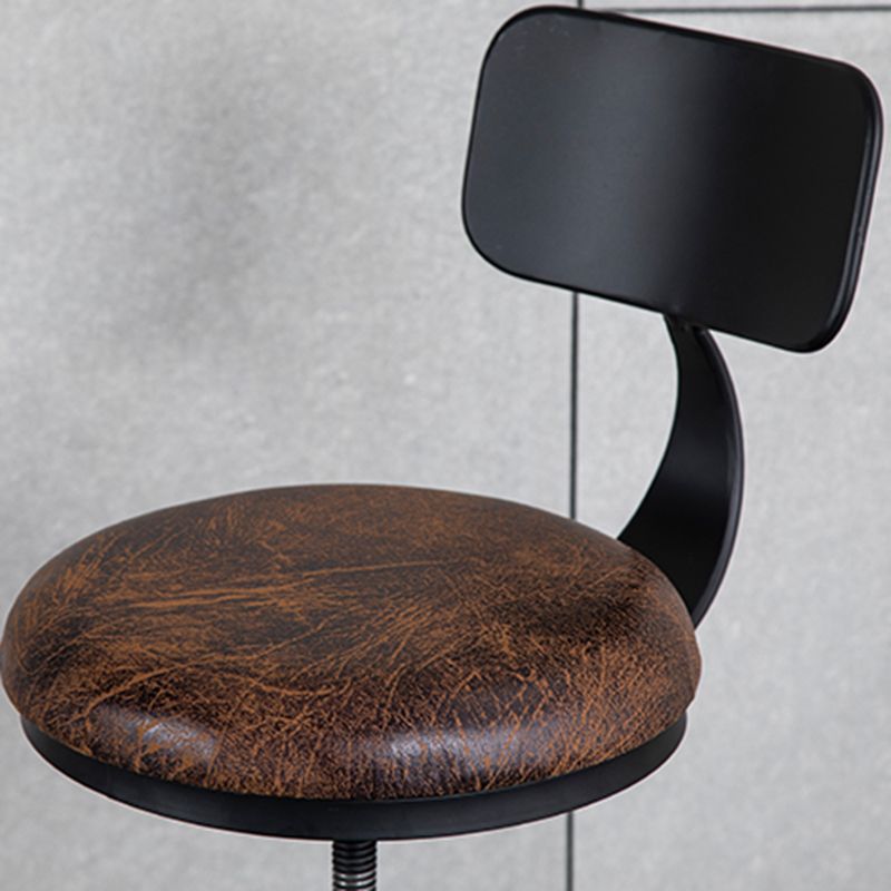 Sgabello con banco in legno bassista in metallo industriale con finitura opaca