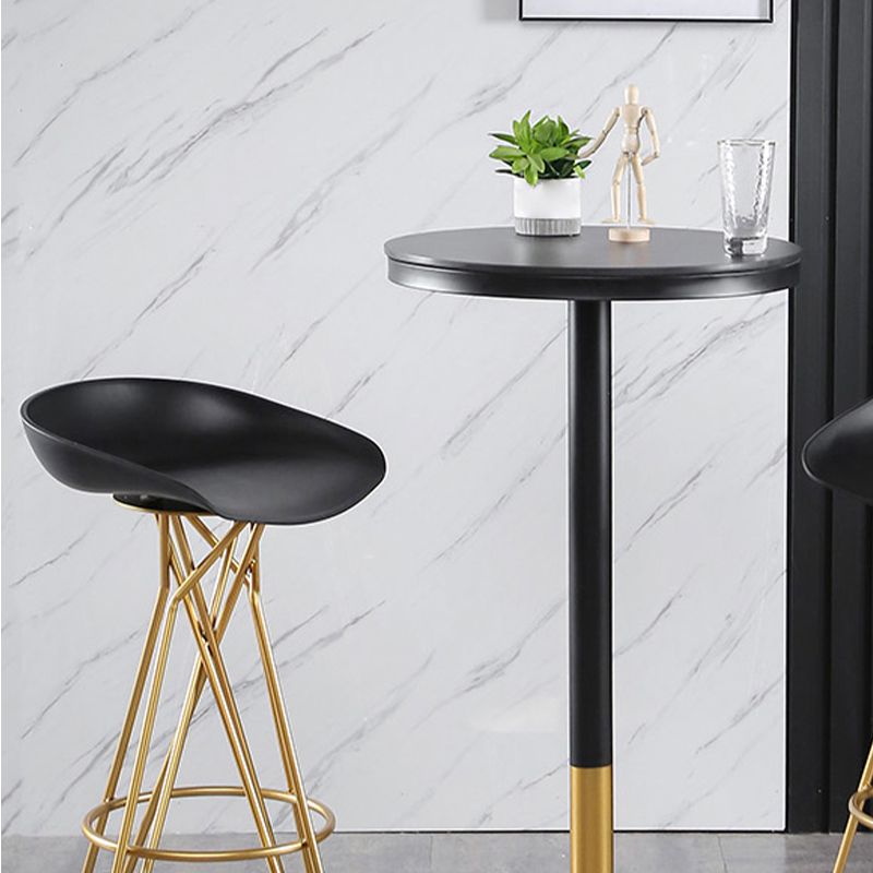 Runder Stein-Bar-Esstisch, Glamour-Stehtisch für das Wohnzimmer