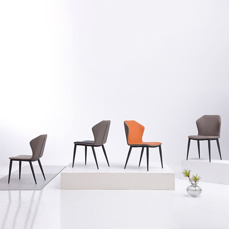 Silla lateral de ala sin ala sin cable de cena de cuero contemporáneo para uso de restaurantes