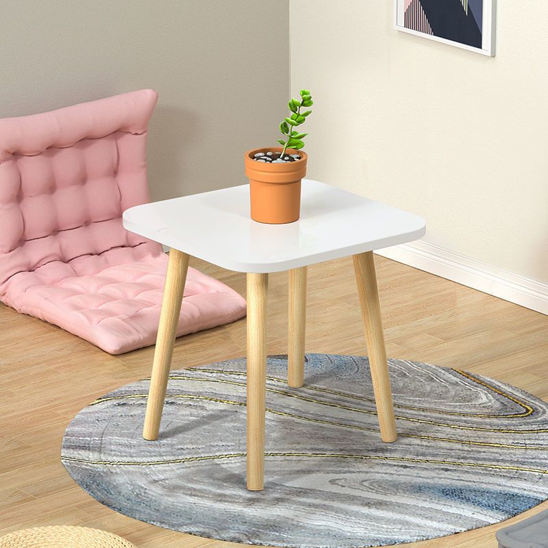 Modern Wood Side Table Bedroom No Distressing End Table with 4 Legs Clearhalo 'Coffee & Accent Tables' 'Coffee Tables' 'coffee_tables' 'furn' 'furn_coffee_tables' 'Furniture' 'Living Room Furniture' 1200x1200_9d687c36-3195-4fa9-b359-c4e5b285f072