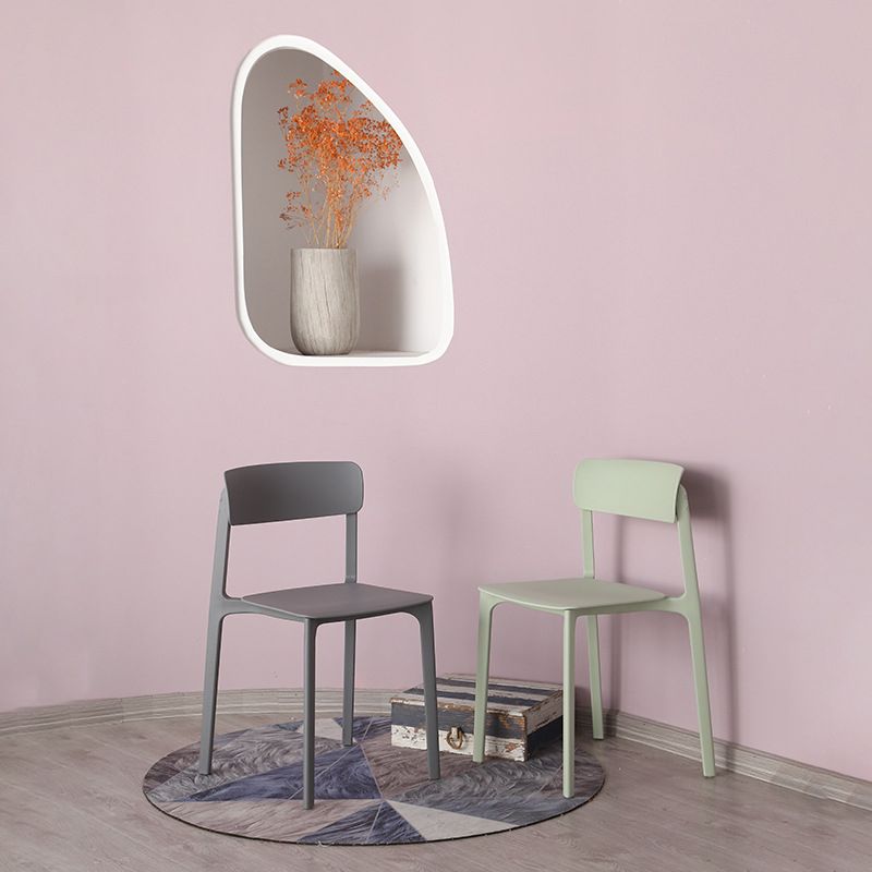 Modern Style Stackable Plastic Chair Open Back Dining Side Chair Clearhalo 'Dining Chairs' 'Dining Tables & Seating' 'dining_chair' 'furn' 'furn_dining_chair' 'Furniture' 'furniture_dining_chair' 'Kitchen & Dining Furniture' 1200x1200_9d894dce-8dee-4b9c-8a01-3c8544889b77