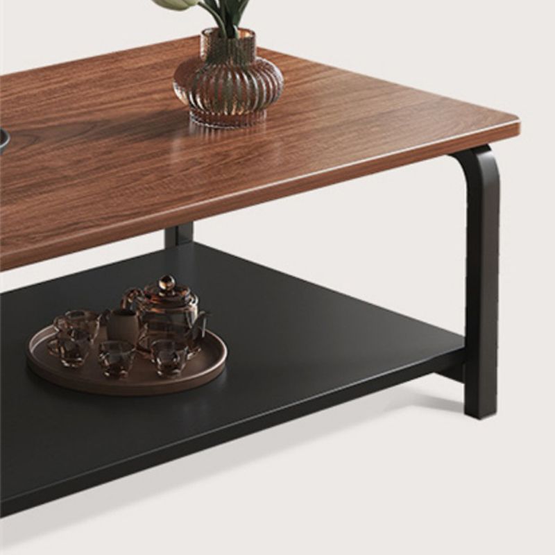 Modern 15,7 "hoge metalen slede rechthoekige houten bovenste salontafel met plank