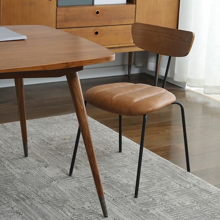 Silla lateral de silla de comedor apilamiento de la casa contemporánea