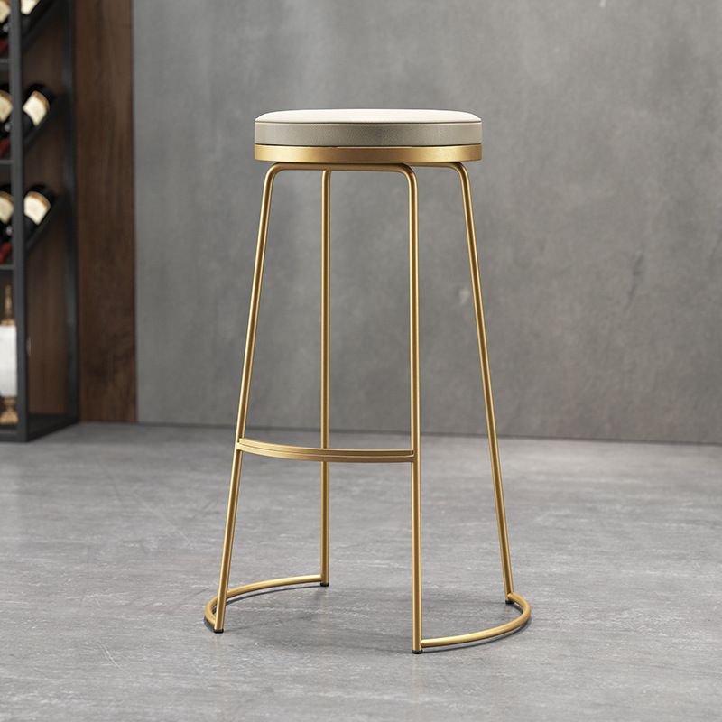 Nordic Style Barstool Round Pu Leather Cushion Bar Stool for Bar Dining Room, Set of 2 Clearhalo 'Bar Furniture' 'Bar Stools' 'bar_stools' 'furn' 'furn_bar_stools' 'furniture_bar_stools' 'Kitchen & Dining Furniture' 'kitchen&dining_furn' 'kitchen' 'kitchen_furn' Furniture' 1200x1200_9e114294-deb0-47ae-82df-ef8088d38e16