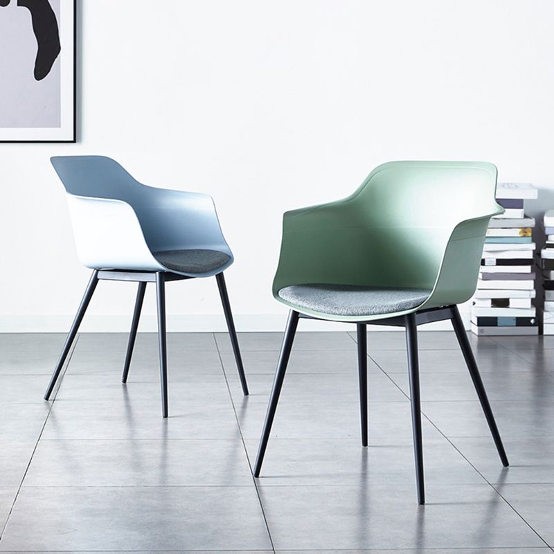 Plastic Modern Indoor-Outdoor Chair Dining Room Solid Back Upholstered Arm Chair Clearhalo ' kitchen&dining_furn' 'Dining Chairs' 'Dining Tables & Seating' 'dining_chair' 'Furniture' 'furniture_dining_chair' 'Kitchen & Dining Furniture' 'kitchen' 1200x1200_9e1bb5f8-5d20-4f61-bd6d-291af8ecb88b