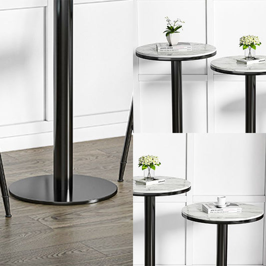 Modern Round Bar Dining Table Indoor White Top Bar Height Pub Table Metal Base in Black Clearhalo 'Bar Furniture' 'Bar Tables' 'bar_tables' 'furn' 'furn_bar_tables' 'Furniture' 'furniture_bar_tables' 'Kitchen & Dining Furniture' 'kitchen&dining_furn' 'kitchen' 1200x1200_9e35d0f1-1493-4825-95a5-bc7f3c90a58a