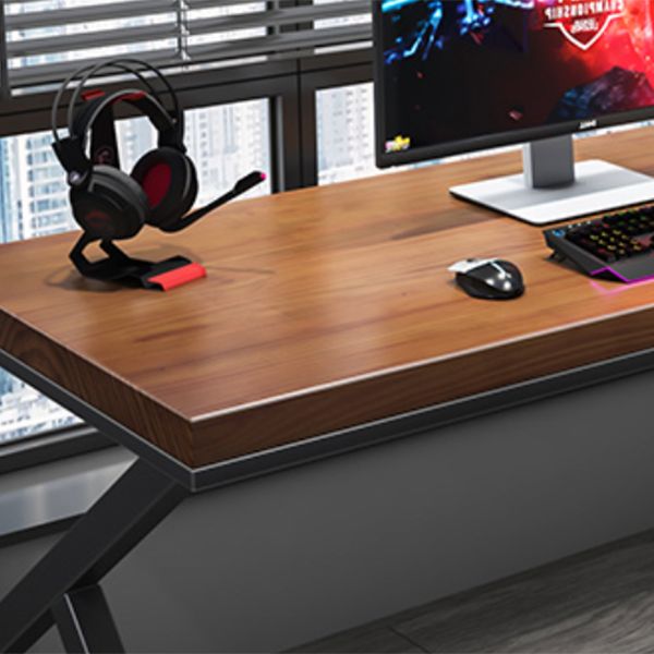 Bureau de bureau en bois massif bureau d'ordinateur de finition antique avec des jambes en métal