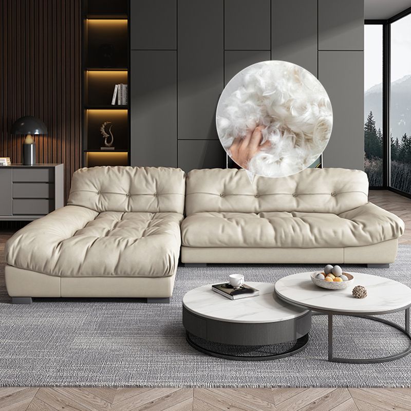 Sofá minimalista de cuero sintético contemporáneo y cojines con almohada de almohada de chaise sofá