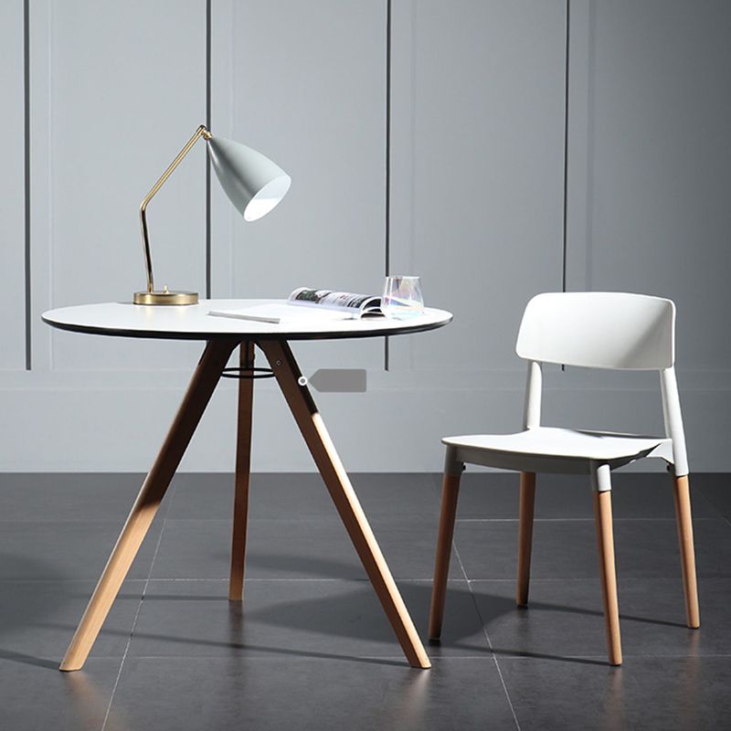 Contemporary Style Plastic Dining Chair Open Back Dining Side Chairs for Kitchen Clearhalo ' kitchen&dining_furn' 'Dining Chairs' 'Dining Tables & Seating' 'dining_chair' 'furn' 'furn_dining_chair' 'Furniture' 'furniture_dining_chair' 'Kitchen & Dining Furniture' 'kitchen' 1200x1200_9e645274-c4df-421d-9a14-54ba6e219430