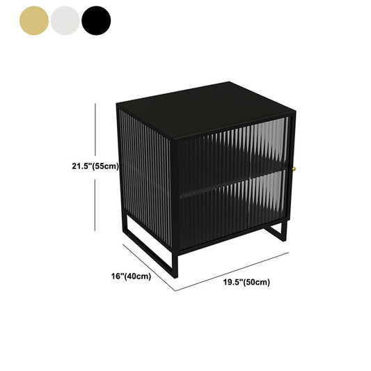 Mesa de acento de metal contemporáneo Nightsand de 21.65 "Cama de altura con 3 estantes