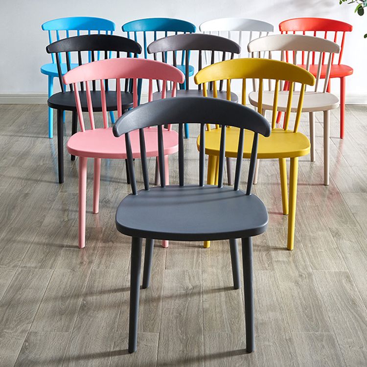 Modern Plastic Indoor-Outdoor Dining Chair Windsor Back Side Chair Clearhalo 'Dining Chairs' 'Dining Tables & Seating' 'dining_chair' 'Furniture' 'furniture_dining_chair' 'Kitchen & Dining Furniture' 1200x1200_9e9f5e6d-2e00-4693-beaa-876661b9cf77
