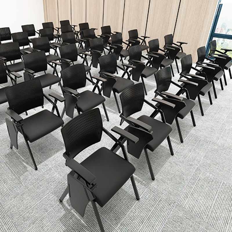 Eigentijdse conferentiestoel metalen framebureau stoel met arm