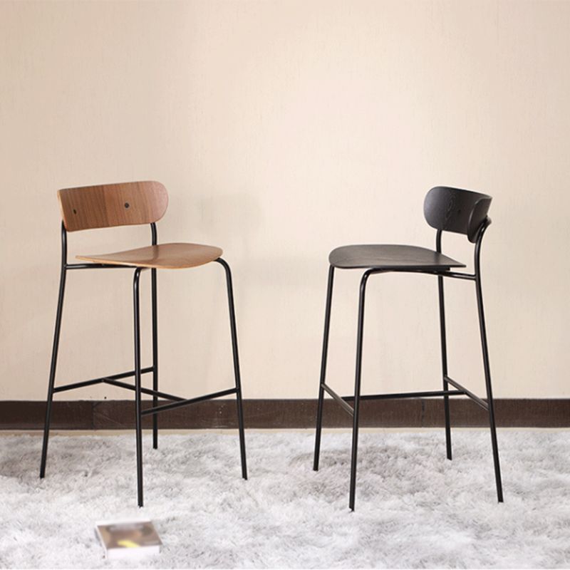 Low Back Metal Indoor Barstool Industrial Black Tall Stool with Wood Seat 1 Piece Clearhalo 'Bar Furniture' 'Bar Stools' 'bar_stools' 'furniture_bar_stools' 'Kitchen & Dining Furniture' 'kitchen&dining_furn' 'kitchen' 'kitchen_furn' Furniture' 1200x1200_9edd71c9-a242-4ee0-ad47-39fbf8852808
