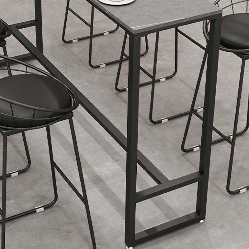 Industrial Style Bar Table 42-inch Height Black Iron Pedestal Bistro Table Clearhalo 'Bar Furniture' 'Bar Tables' 'bar_tables' 'Furniture' 'furniture_bar_tables' 'Kitchen & Dining Furniture' 1200x1200_9ee809e3-e995-47be-8b2f-d92b5a2daf5f