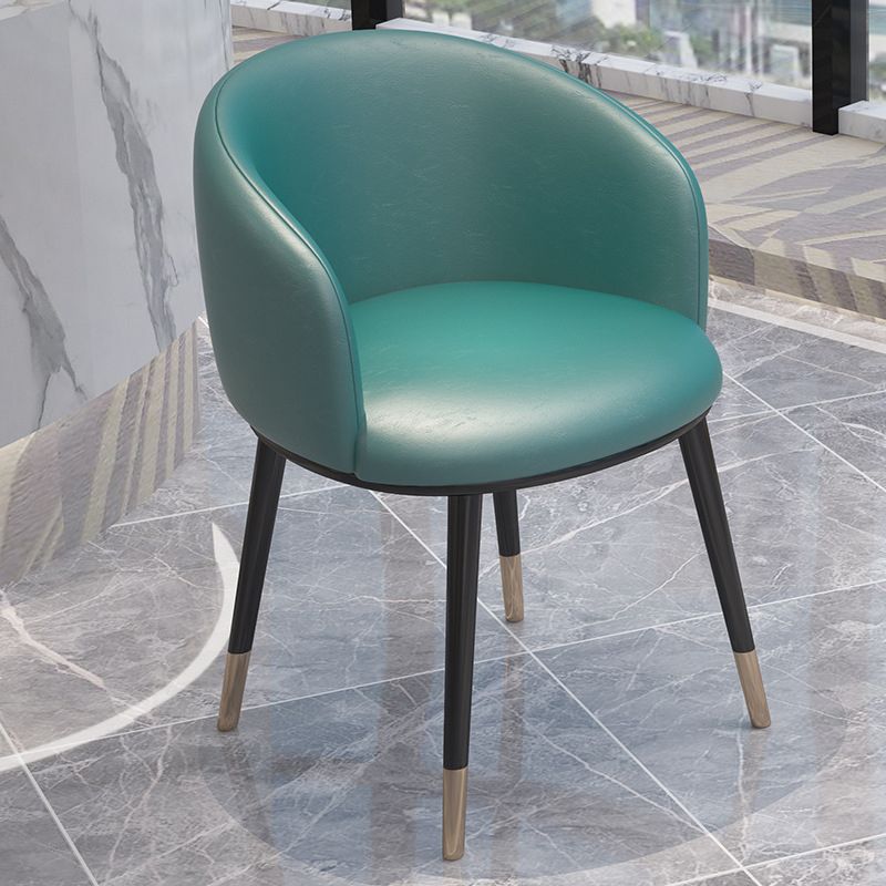 Faux lederen vat accentstoel 20.86 "l x 16.53" w x 29.52 "h stoel met metalen benen