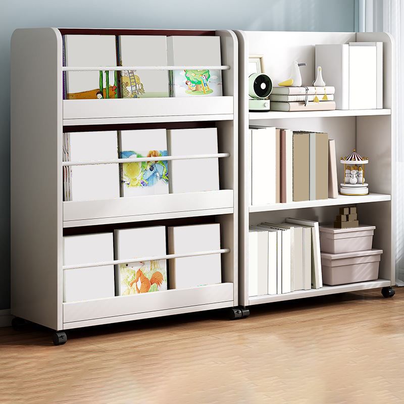 Abierta la estantería estándar de la estantería escandinava con estantes