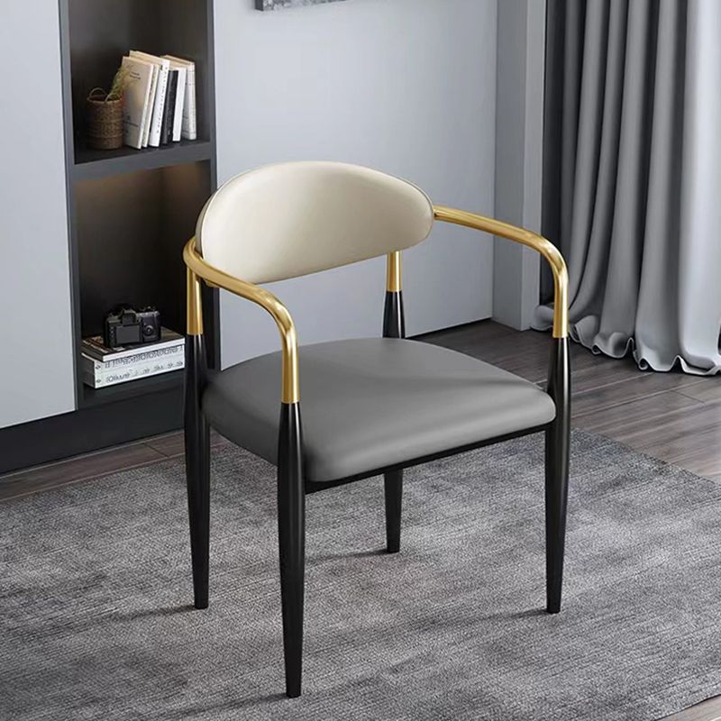 Sedia da pranzo in metallo contemporaneo gambe nere sedia braccio sala da pranzo