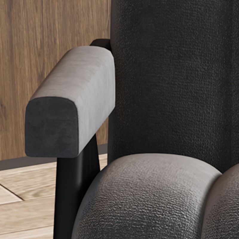 Chaise de salon en bois du siècle du milieu du siècle