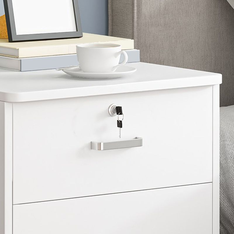 Modern Imitation Wood Bed Cabinet Drawer Lock Included Nightstand with Wheel Clearhalo 'Bedroom Furniture' 'furn' 'furn_night_stand' 'Furniture' 'night_stand' 'Nightstands' 1200x1200_9f88b9cf-1332-4773-bce4-3c5de5e37fc9