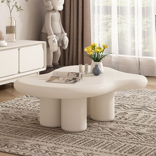 Tavolino in legno in legno massiccio a forma di nuvola a 4 gambe tavolo da cocktail