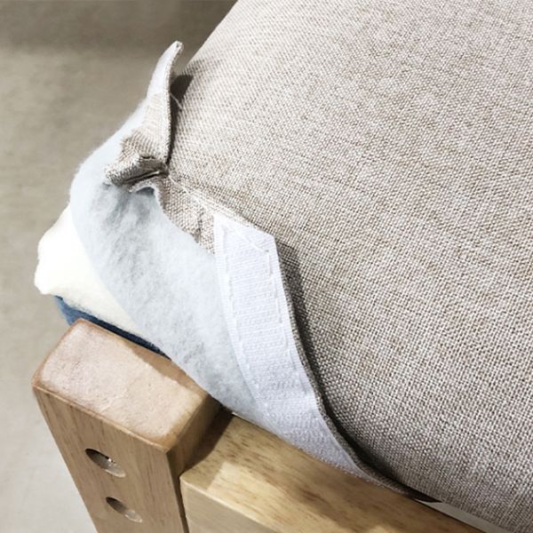 Contemporary Kitchen Opening Back Dining Arm Chair Solid Wood Dining Arm Chair Clearhalo ' kitchen&dining_furn' 'Dining Chairs' 'Dining Tables & Seating' 'dining_chair' 'furn' 'furn_dining_chair' 'Furniture' 'furniture_dining_chair' 'Kitchen & Dining Furniture' 'kitchen' 1200x1200_a0703fb2-48c6-4037-ae18-f3c8ebae4b19