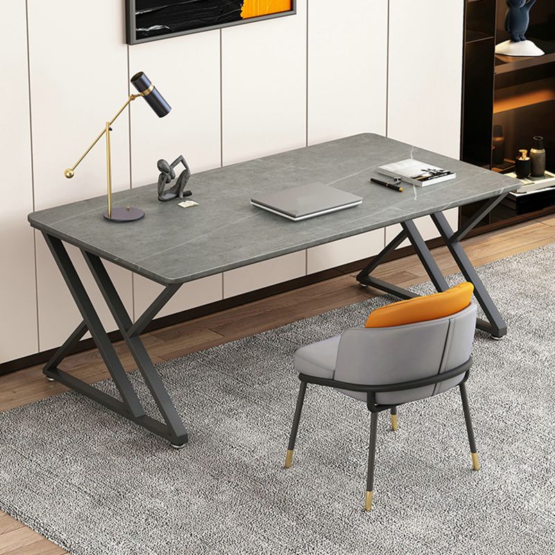 Industrieel rechthoekige kantoorbureau antieke afwerking gaming bureau met metalen benen