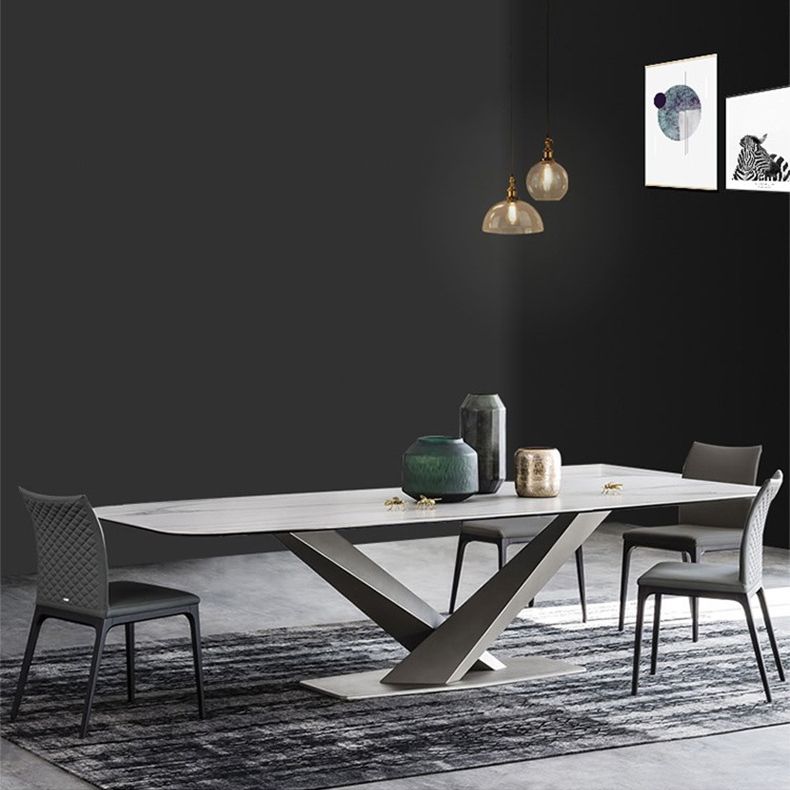 Stone Dining Table Traditional Luxury Dining Table with Pedestal Base Clearhalo 'Dining Tables & Seating' 'Dining Tables' 'dining_table' 'furn' 'furn_dining_table' 'Furniture' 'Kitchen & Dining Furniture' 1200x1200_a0ddbe40-97ba-480a-a9ac-3a521b5a93c0