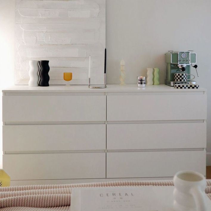 Commode de rangement contemporaine en bois manufacturé avec 3/4/5/6/8 tiroirs