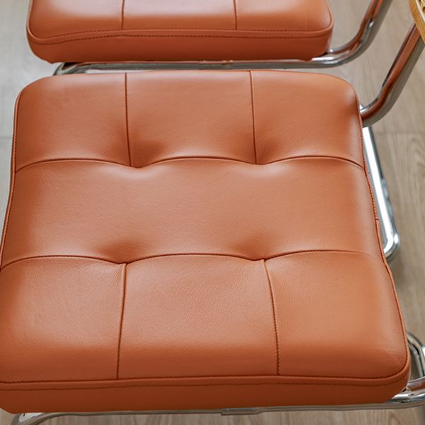 Silla lateral tapizada silla de brazo trasero de estilo moderno con base cromada