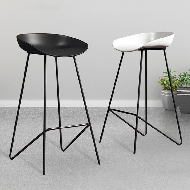 Contemporary Restaurant Footrest Barstool Matte Finish Plastic Stool Clearhalo 'Bar Furniture' 'Bar Stools' 'bar_stools' 'furn' 'furn_bar_stools' 'Furniture' 'furniture_bar_stools' 'Kitchen & Dining Furniture' 1200x1200_a143dd75-0d3a-418e-b2a3-bbbbce1aee45