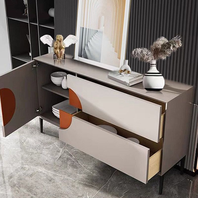 Table buffet en bois serveur de style moderne avec armoires et tiroirs