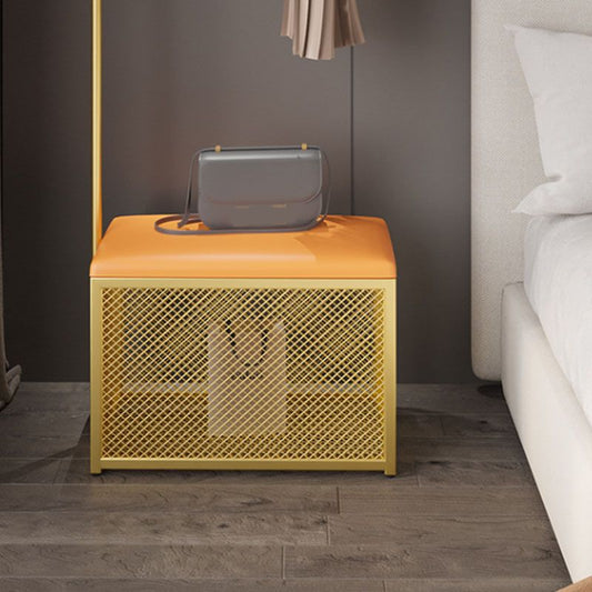 Estante de estilo moderno Ganchos de pie de pie diseño de la rejilla metálica con caja de almacenamiento