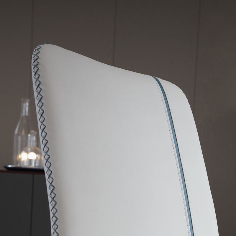 Sillas de comedor industrial y acento