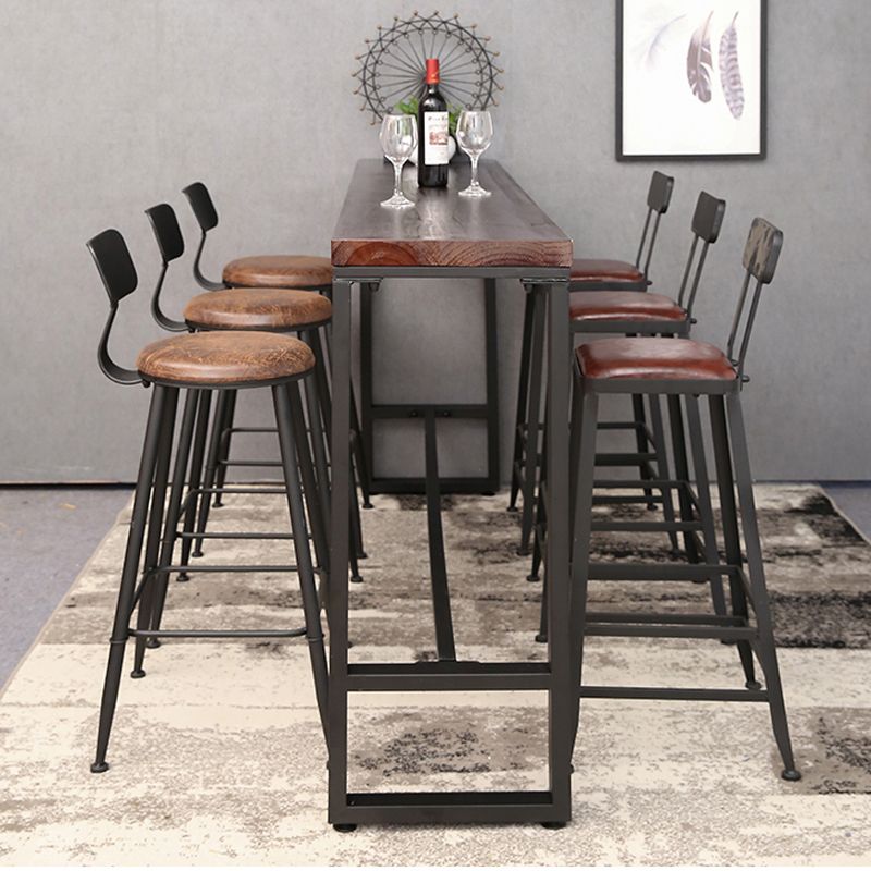 Industrieller Bistro-Bartisch aus massivem Holz, rechteckiger Bartisch mit Metallgestell